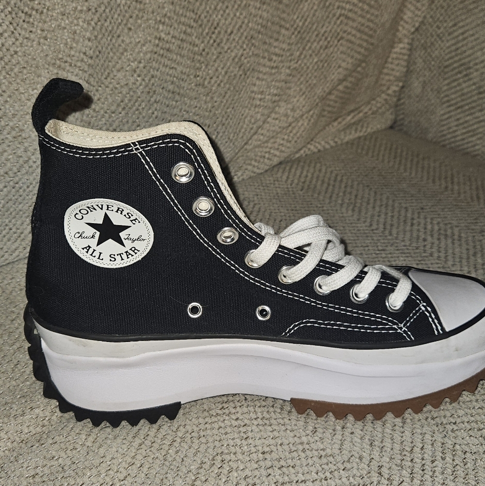 Converse Run Star Hike Platform Sz 8.5